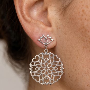 Náušnice ornament margrétka Závadka 1