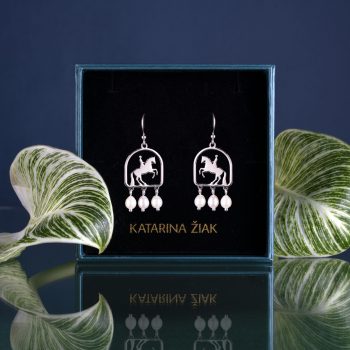 Náušnice Pirueta jazdec + perly slzy