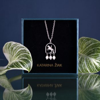 Prívesok Pirueta jazdec + perly slzy