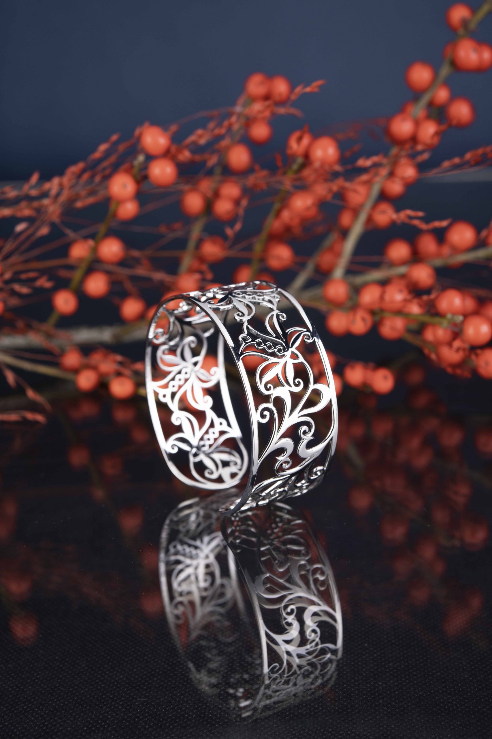 Kolekcia v srdci slovenskej ornamentiky