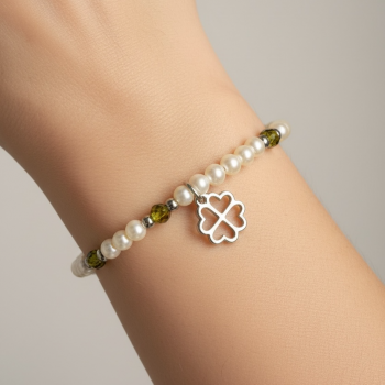 Náramok štvorlístok Závadka MINI + biele sladkovodné perly / zelený zirkón