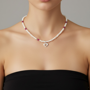 Náhrdelník - srdiečko Ornamentika MINI + biele sladkovodné perly / rubínový korund