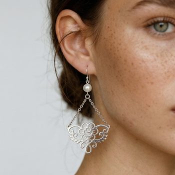 Earrings flower Veronika small arc