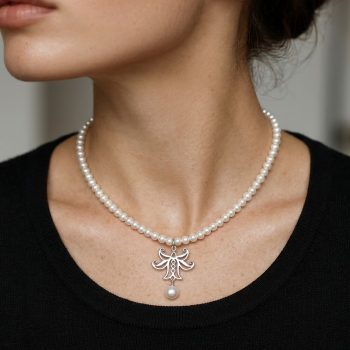 Náhrdelník - Ľalia + biele sladkovodné perly