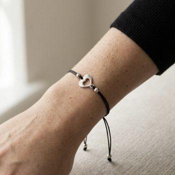 Náramok šnúrka MINI srdiečko Ornamentika