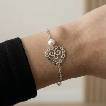 Bracelet heart mini 1 – chain + pearl