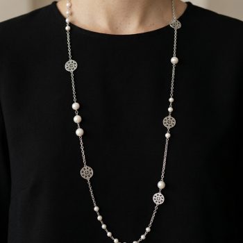 Retiazka vločky kruhy + biele sladkovodné perly