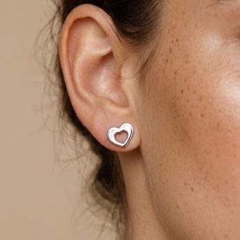 Studs small heart 2