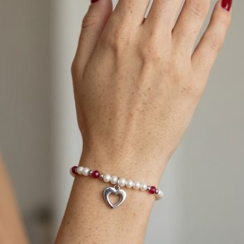 Náramok srdiečko Ornamentika MINI + biele sladkovodné perly / rubínový korund