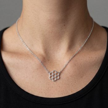 Necklace honeycomb 1