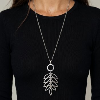 Pendant rowan leaf