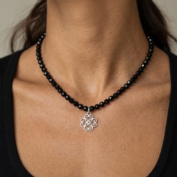 Náhrdelník - SymBBolika štvorlístok mini + onyx