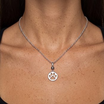 Pendant cat paw Izabela with pearl