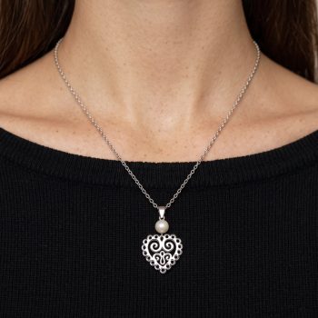 Prívesok srdce ornament mini 1 - perla