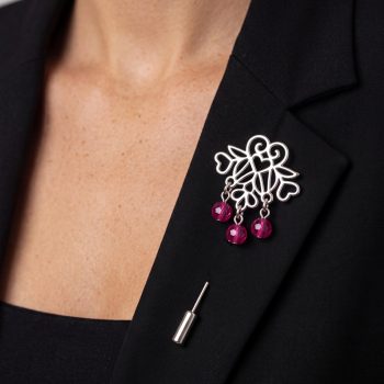 Brošňa srdiečko Polomka ornament 1 – rubínový korund