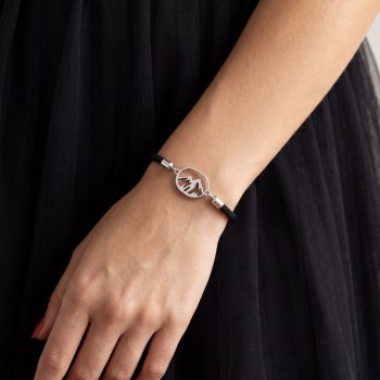 Mountain Oval 1 Bracelet – cord RED / BLACK